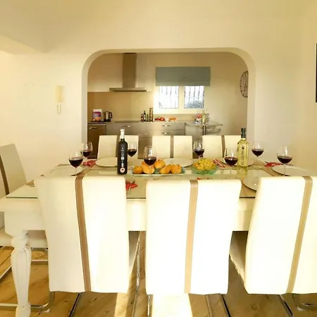 Cancilla Villa