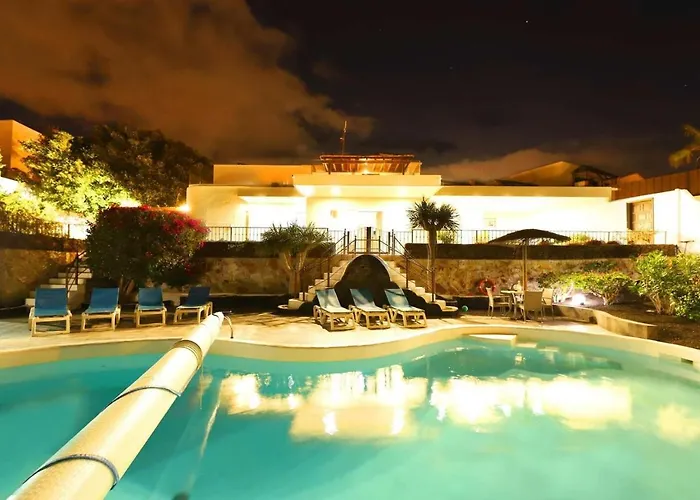 Cancilla Villa Puerto del Carmen (Lanzarote)