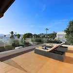 Cancilla Villa Puerto del Carmen