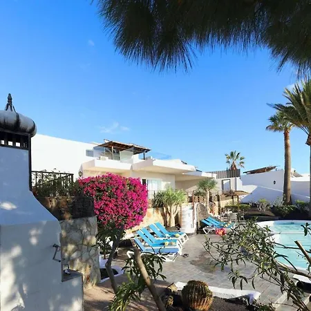 Cancilla Villa Puerto del Carmen