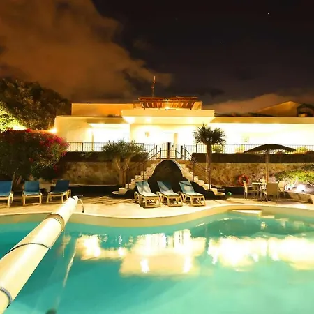 Cancilla Villa Puerto del Carmen