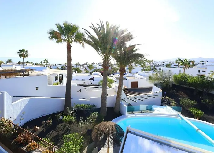 Cancilla Villa Puerto del Carmen