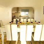 Cancilla Villa